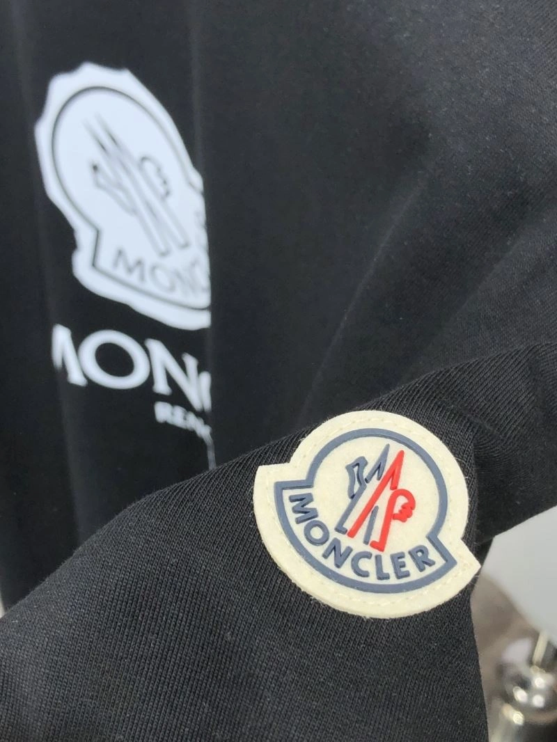 Moncler T-Shirts Modern 140964