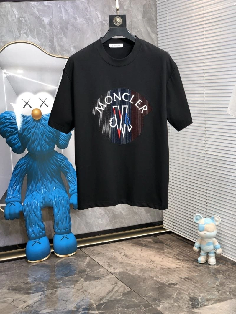 Moncler T-Shirts Tailored 140948