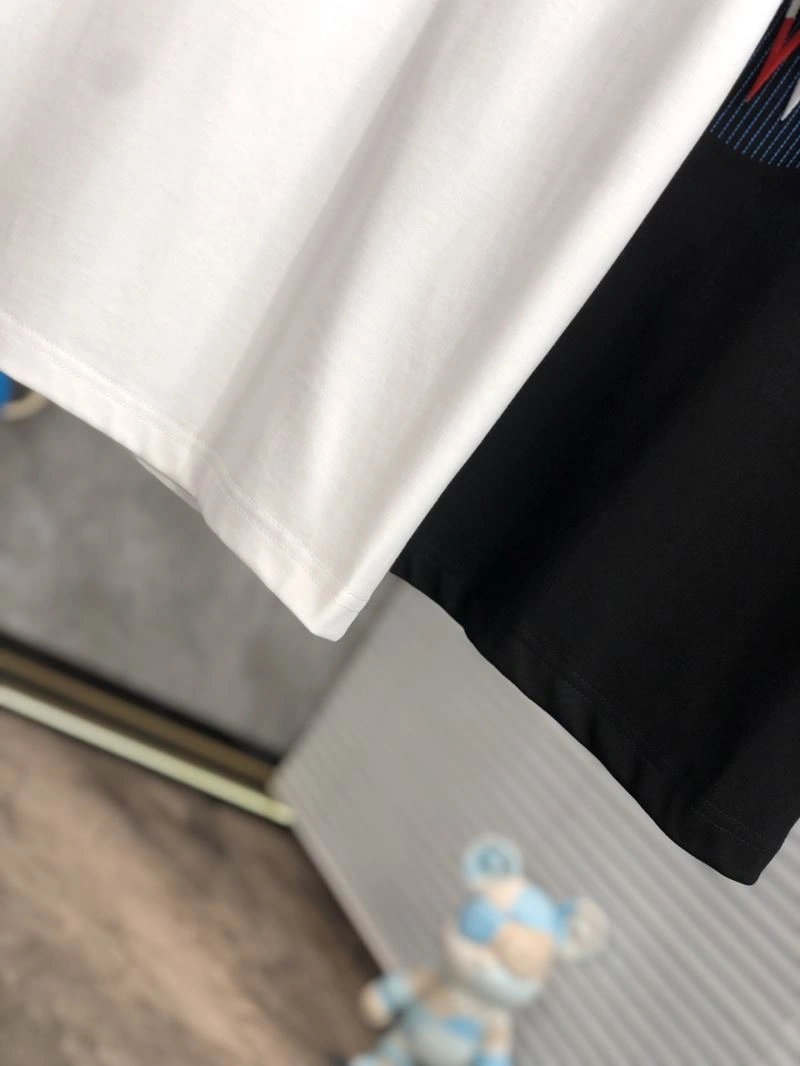 Moncler T-Shirts Tailored 140948