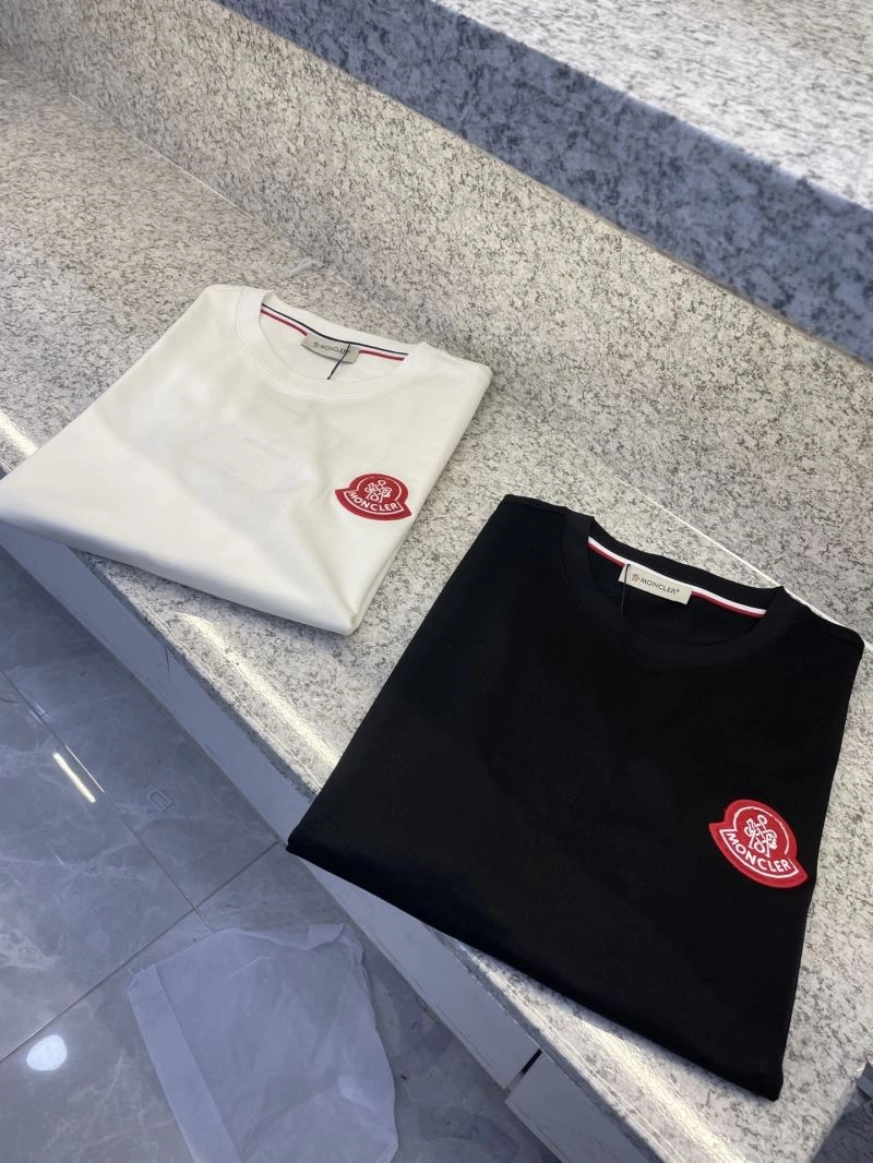StreetReady Moncler T-Shirts 140944