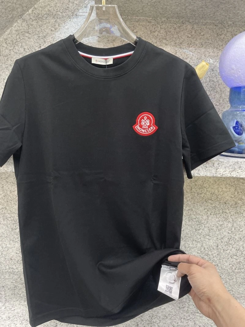 StreetReady Moncler T-Shirts 140944