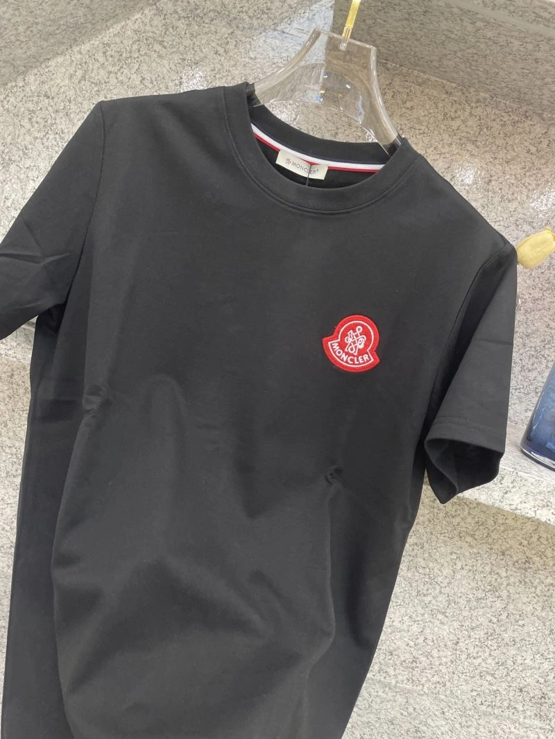 StreetReady Moncler T-Shirts 140944