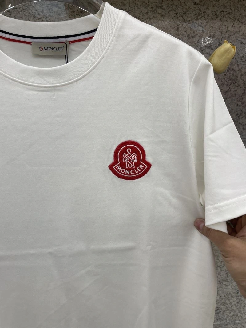 StreetReady Moncler T-Shirts 140944
