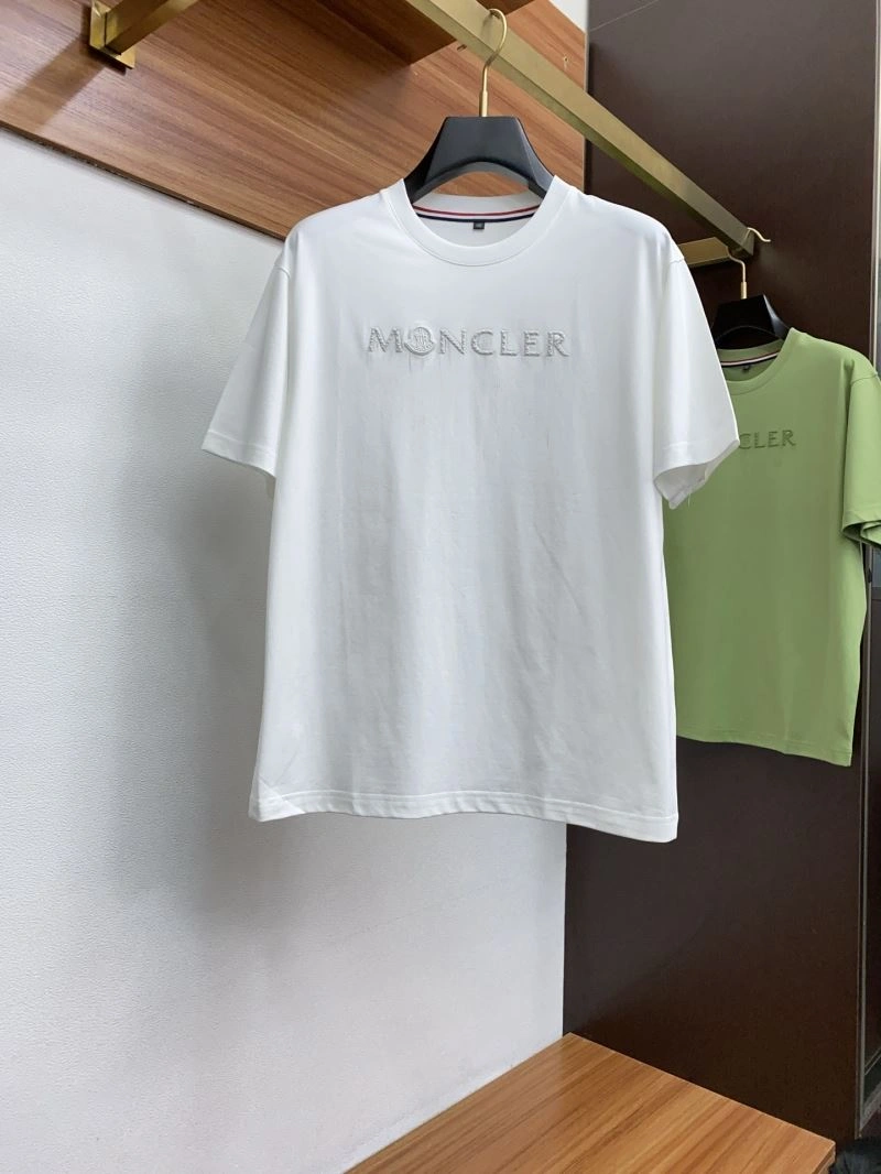 Moncler T-Shirts EasyCare 140957