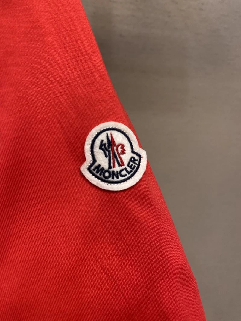 Upgraded Moncler T-Shirts 140938