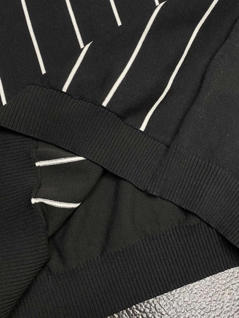 Moncler T-Shirts Thermal 140956