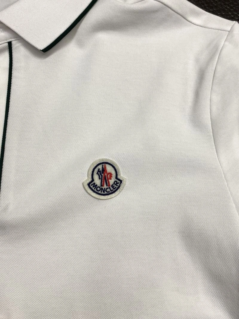 Durable Moncler T-Shirts 140937