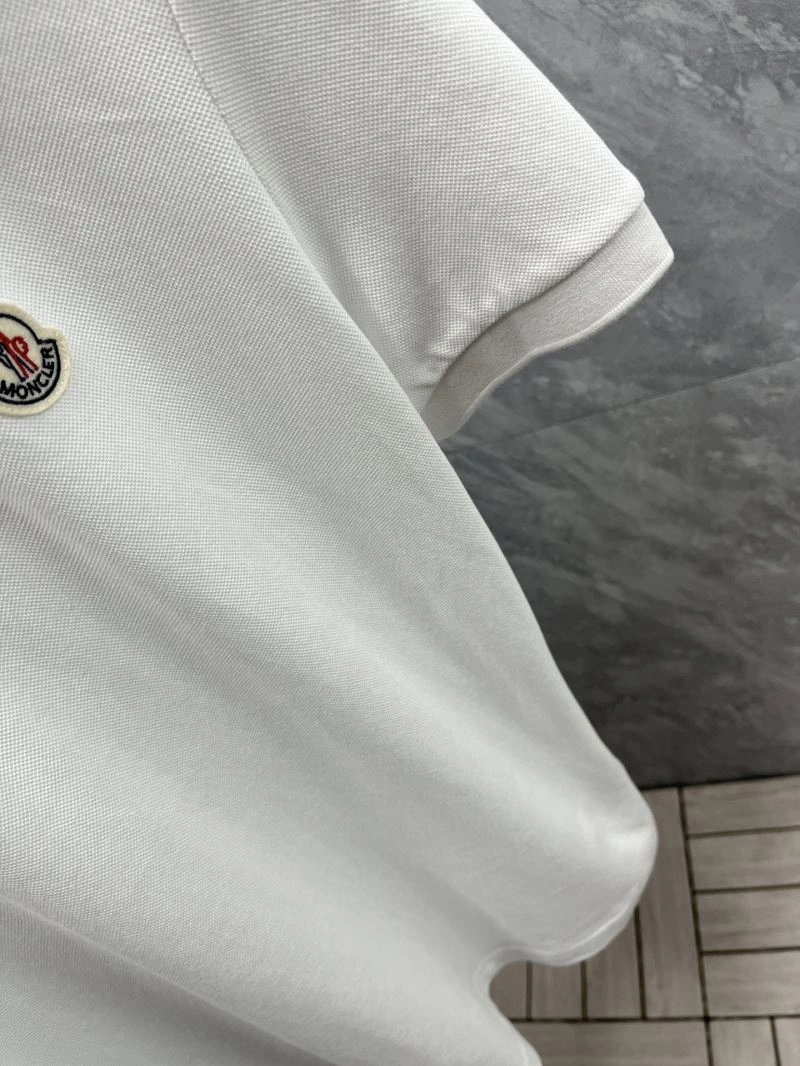 Moncler T-Shirts Bright 140942