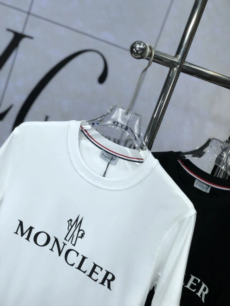 TimelessDesign Moncler T-Shirts 140931