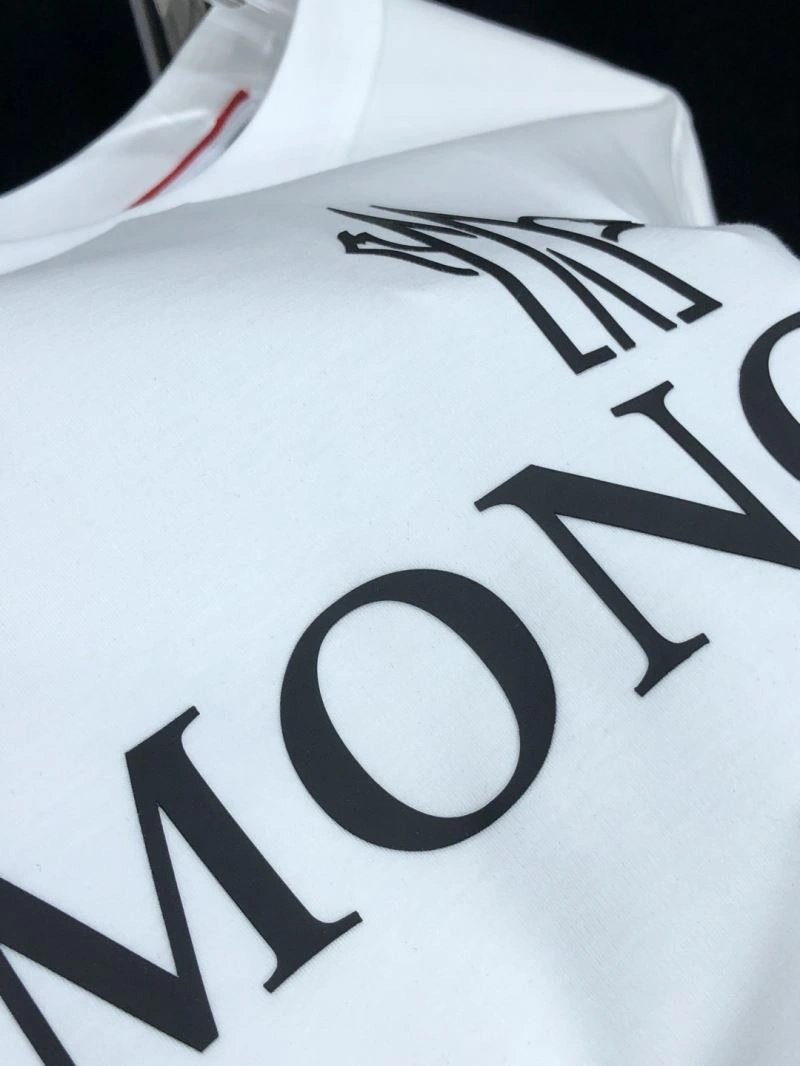 TimelessDesign Moncler T-Shirts 140931