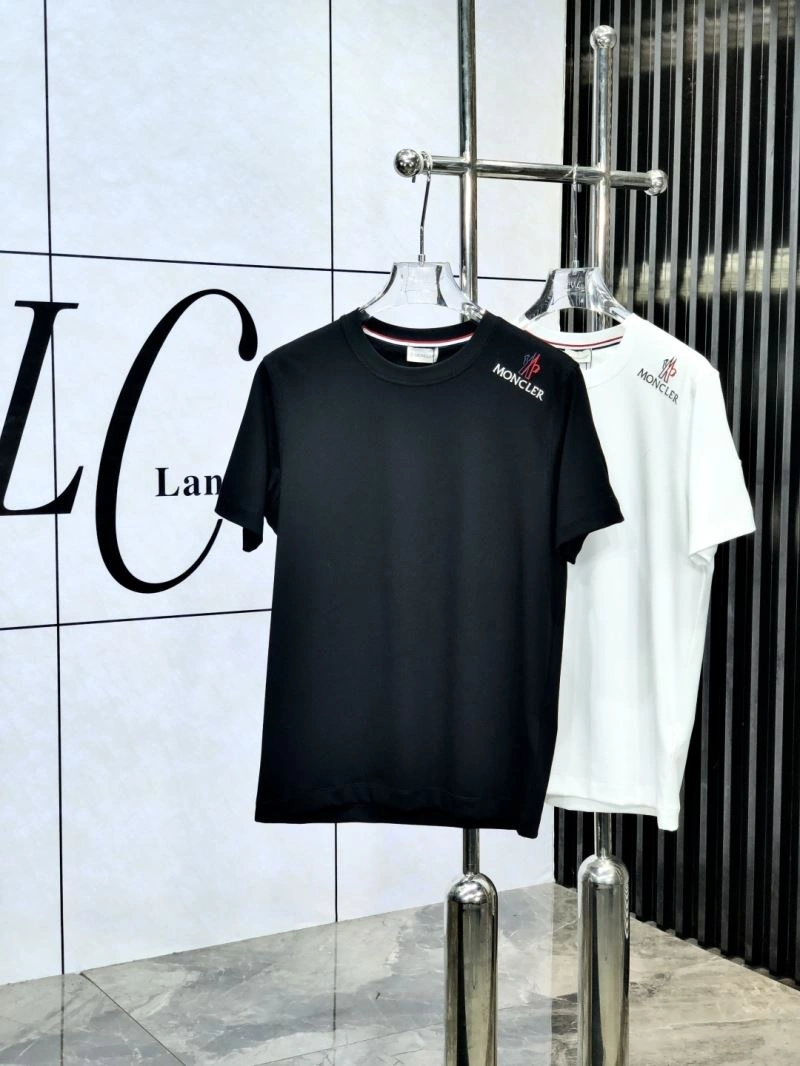 Moncler T-Shirts Seasonal 140923