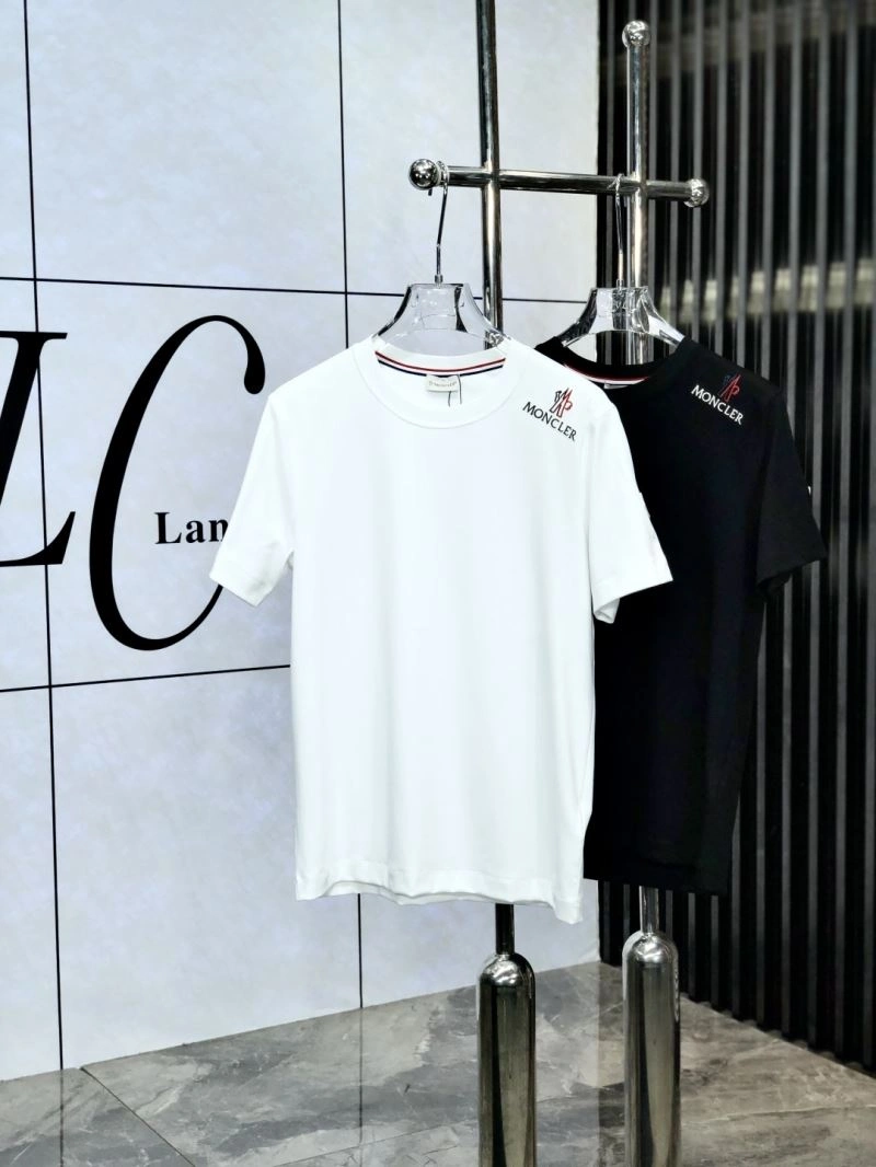 Functional Moncler T-Shirts 140928
