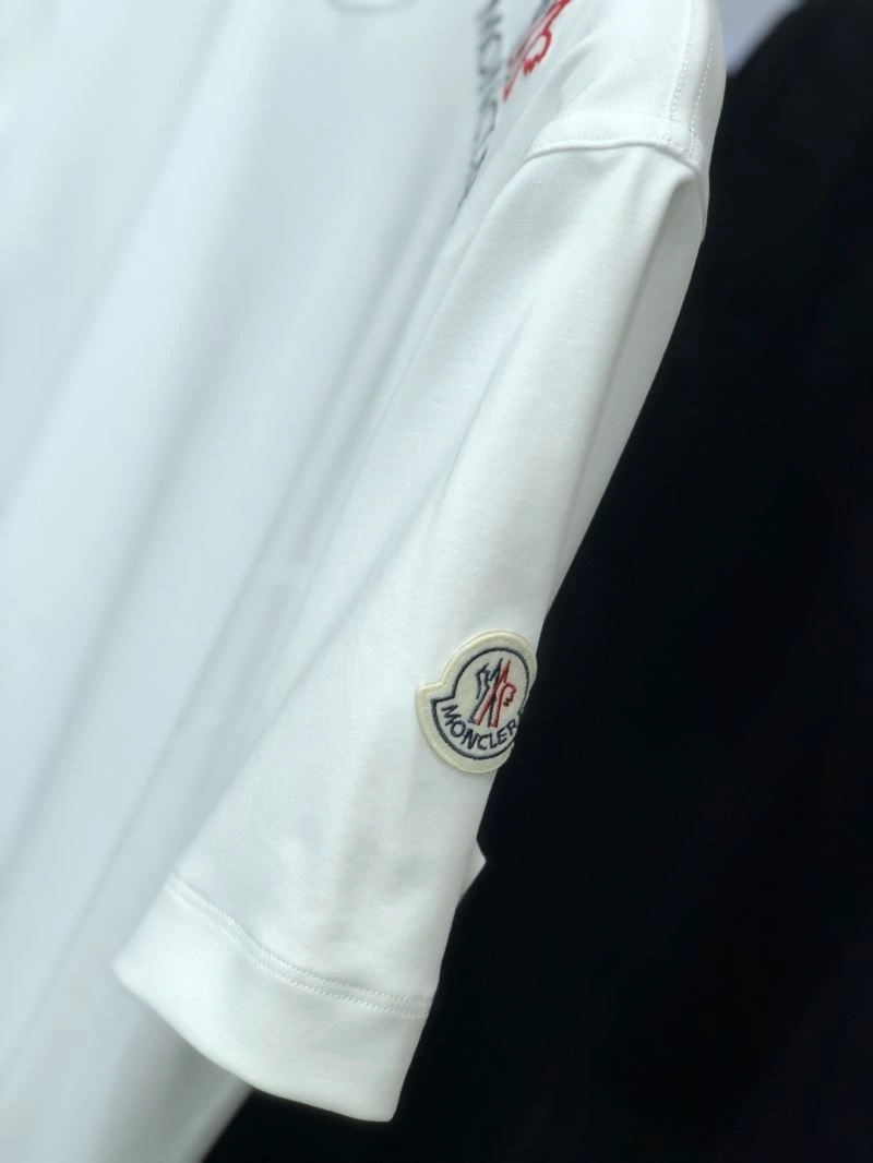 Functional Moncler T-Shirts 140928