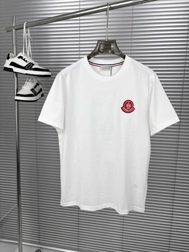 Moncler T-Shirts Soft 140914