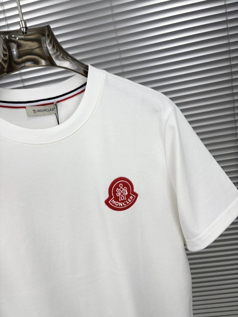 Moncler T-Shirts Soft 140914
