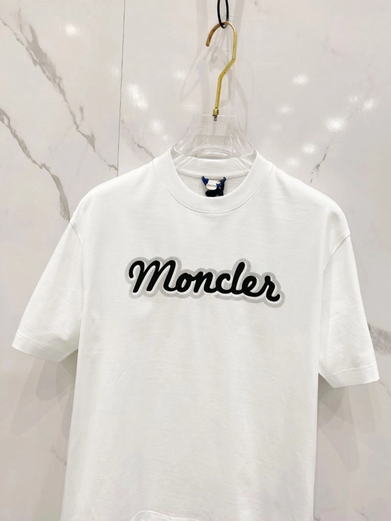 Moncler T-Shirts Timeless 140929