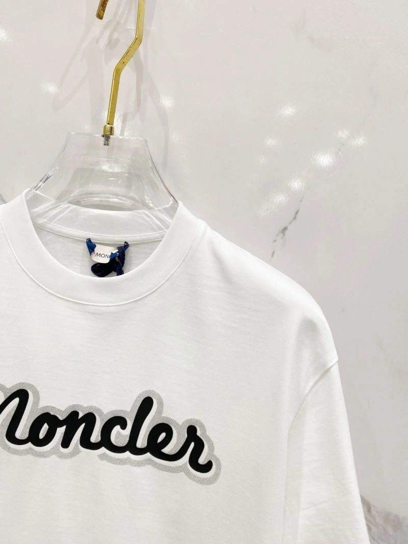 Moncler T-Shirts Timeless 140929