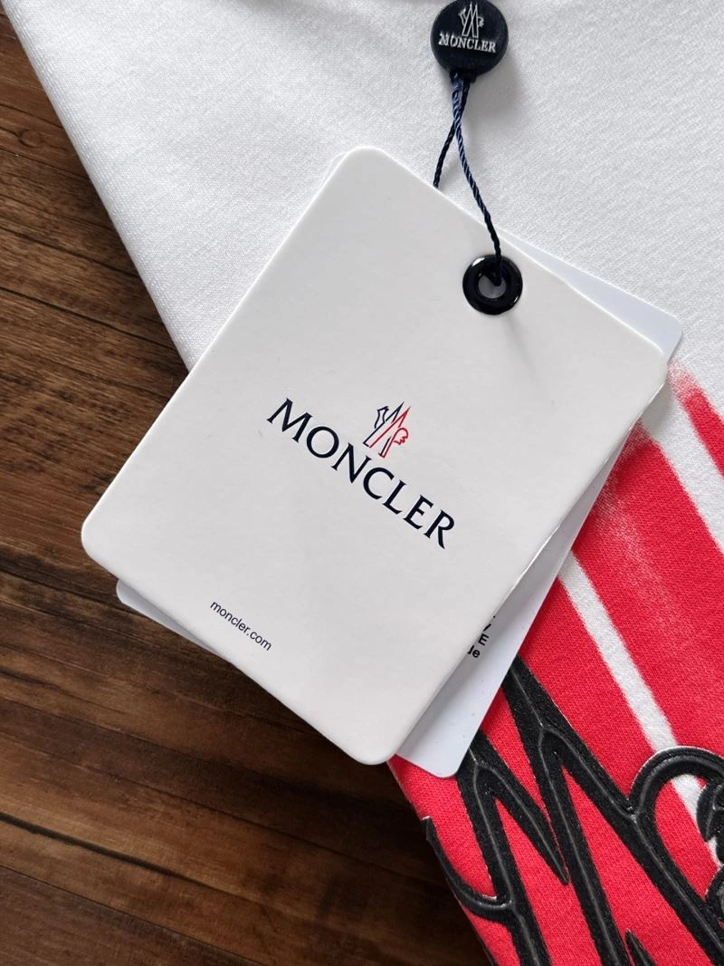 Moncler T-Shirts WeatherProof 140911