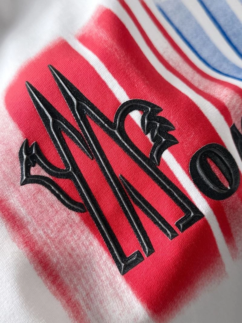 Moncler T-Shirts WeatherProof 140911