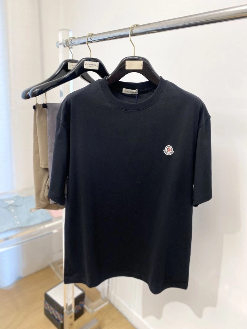 Moncler T-Shirts Lightweight 140909