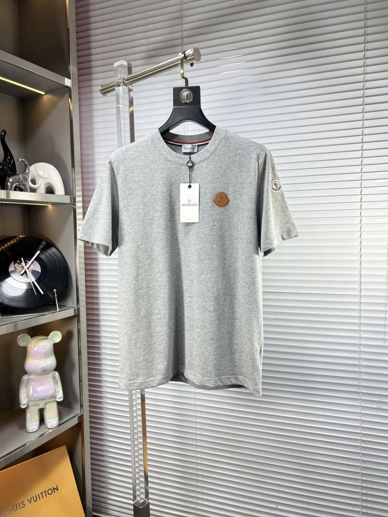 Moncler T-Shirts FlexibleFit 140885