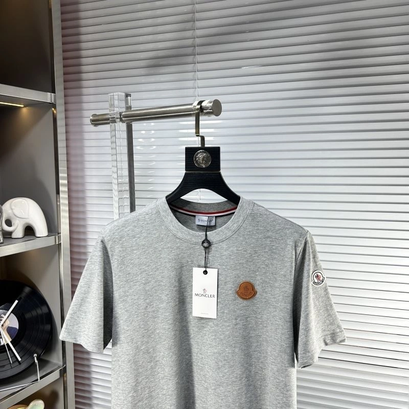 Moncler T-Shirts FlexibleFit 140885