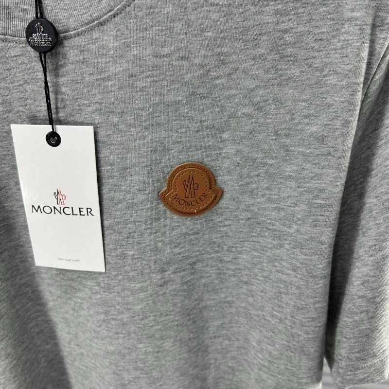Moncler T-Shirts FlexibleFit 140885