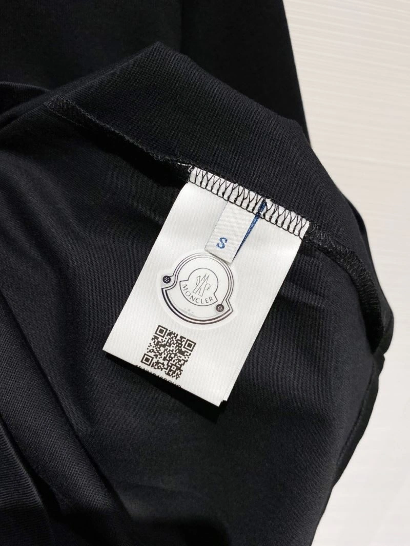 Refined Moncler T-Shirts 140886