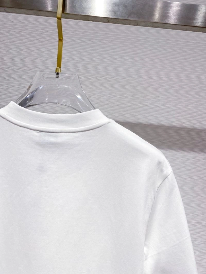 Upgraded Moncler T-Shirts 140880