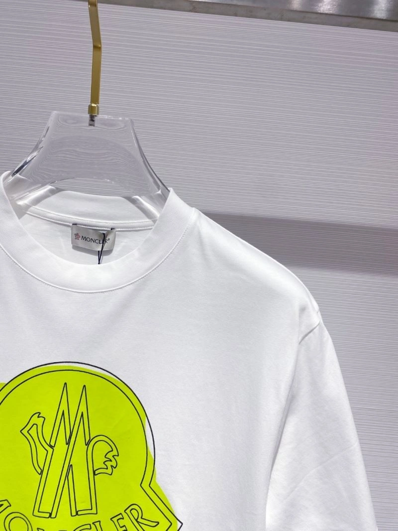 Upgraded Moncler T-Shirts 140880