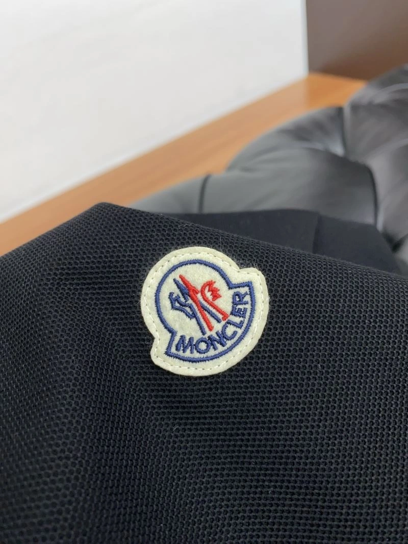 Moncler T-Shirts Popular 140869