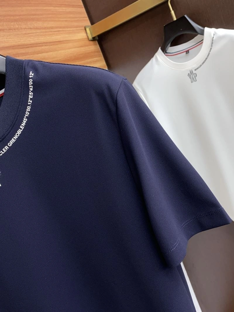 Moncler T-Shirts Durable 140871