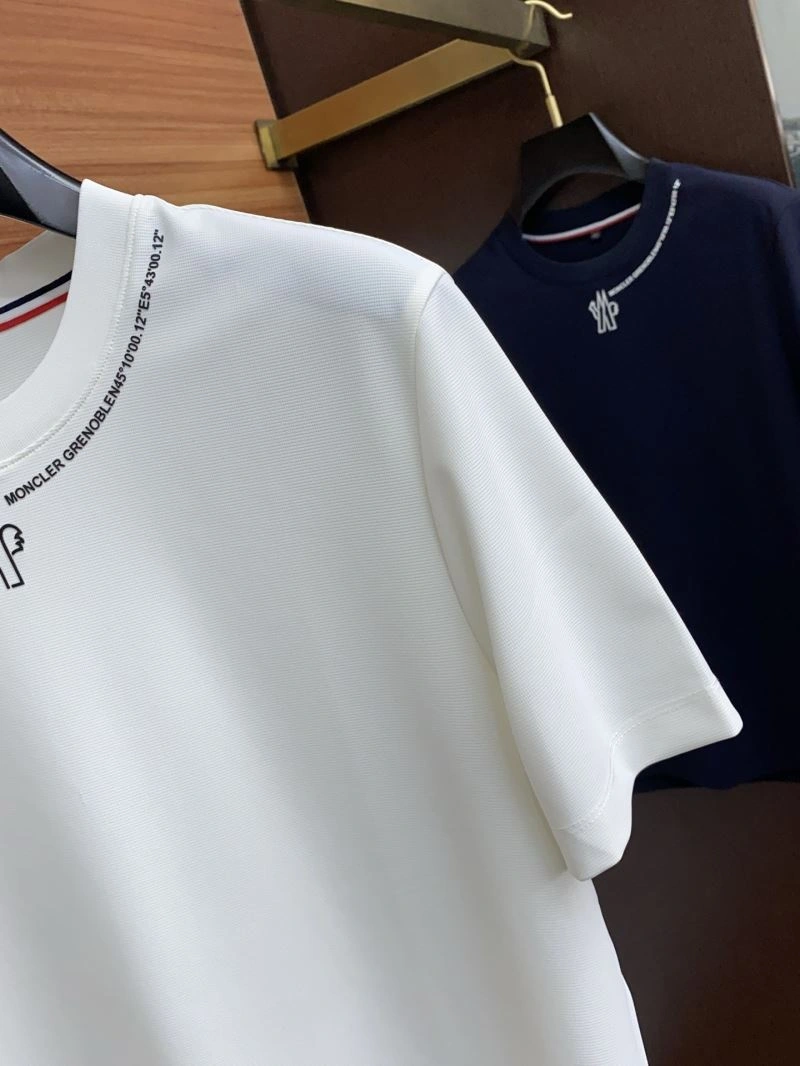 Durable Moncler T-Shirts 140875
