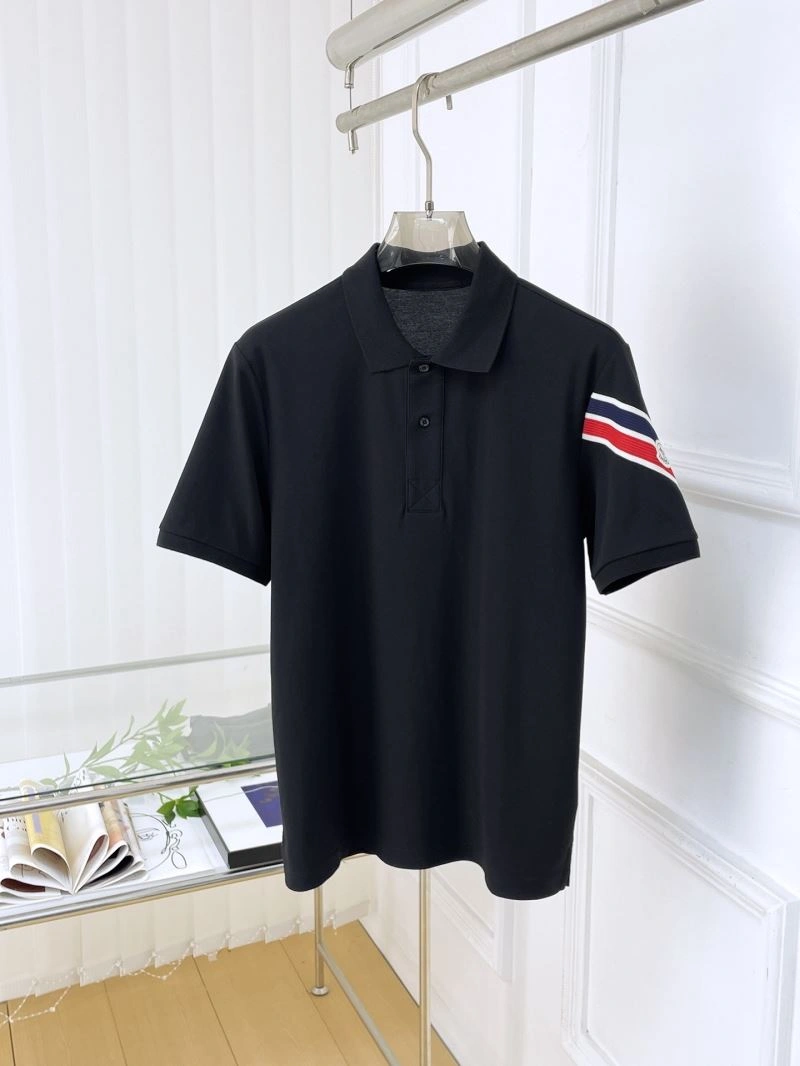 Moncler T-Shirts Soft 140883