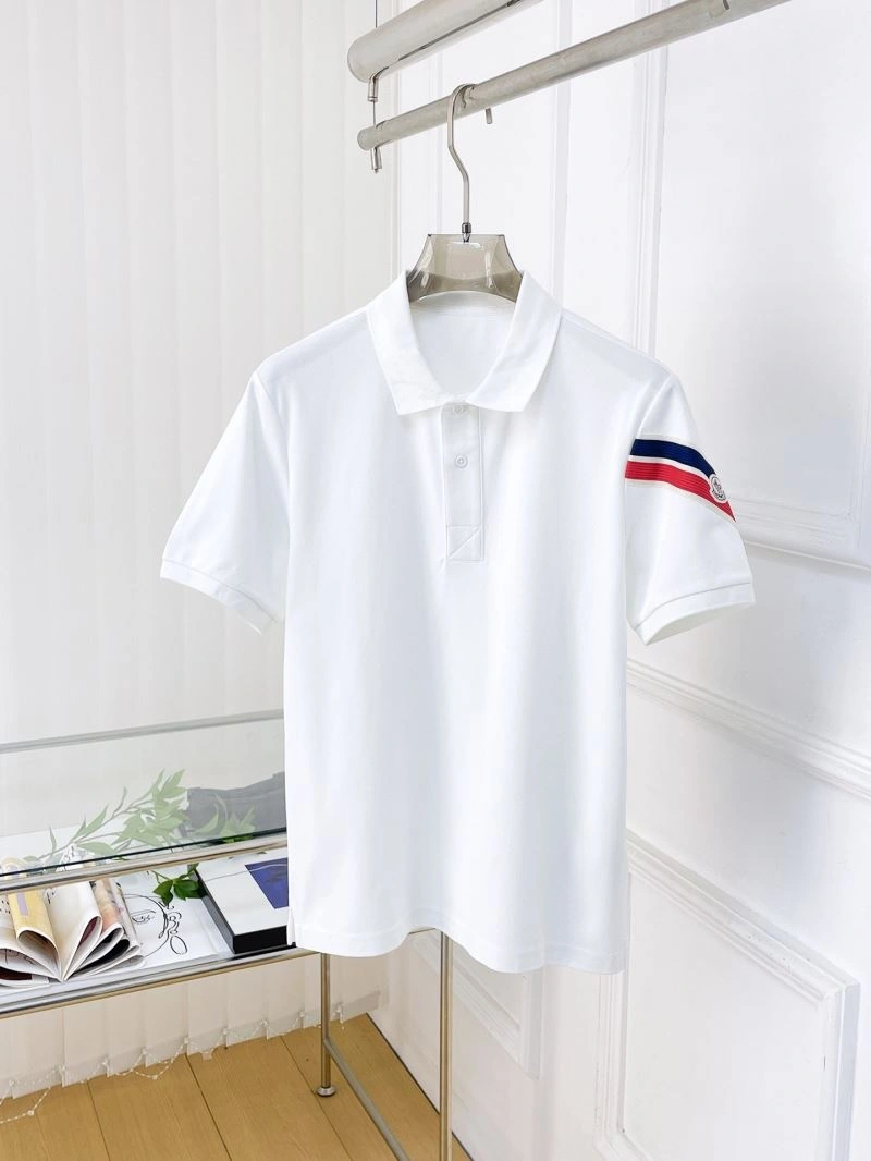Moncler T-Shirts Soft 140883