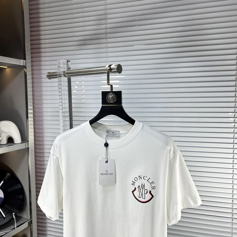 Moncler T-Shirts Attractive 140887