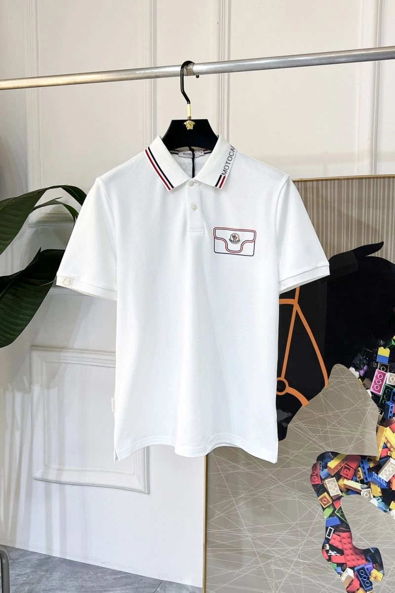 Snug Moncler T-Shirts 140884