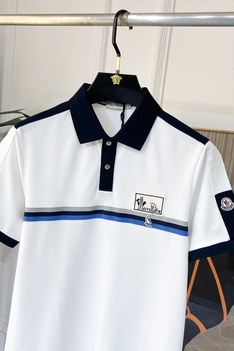 Moncler T-Shirts Versatile 140882