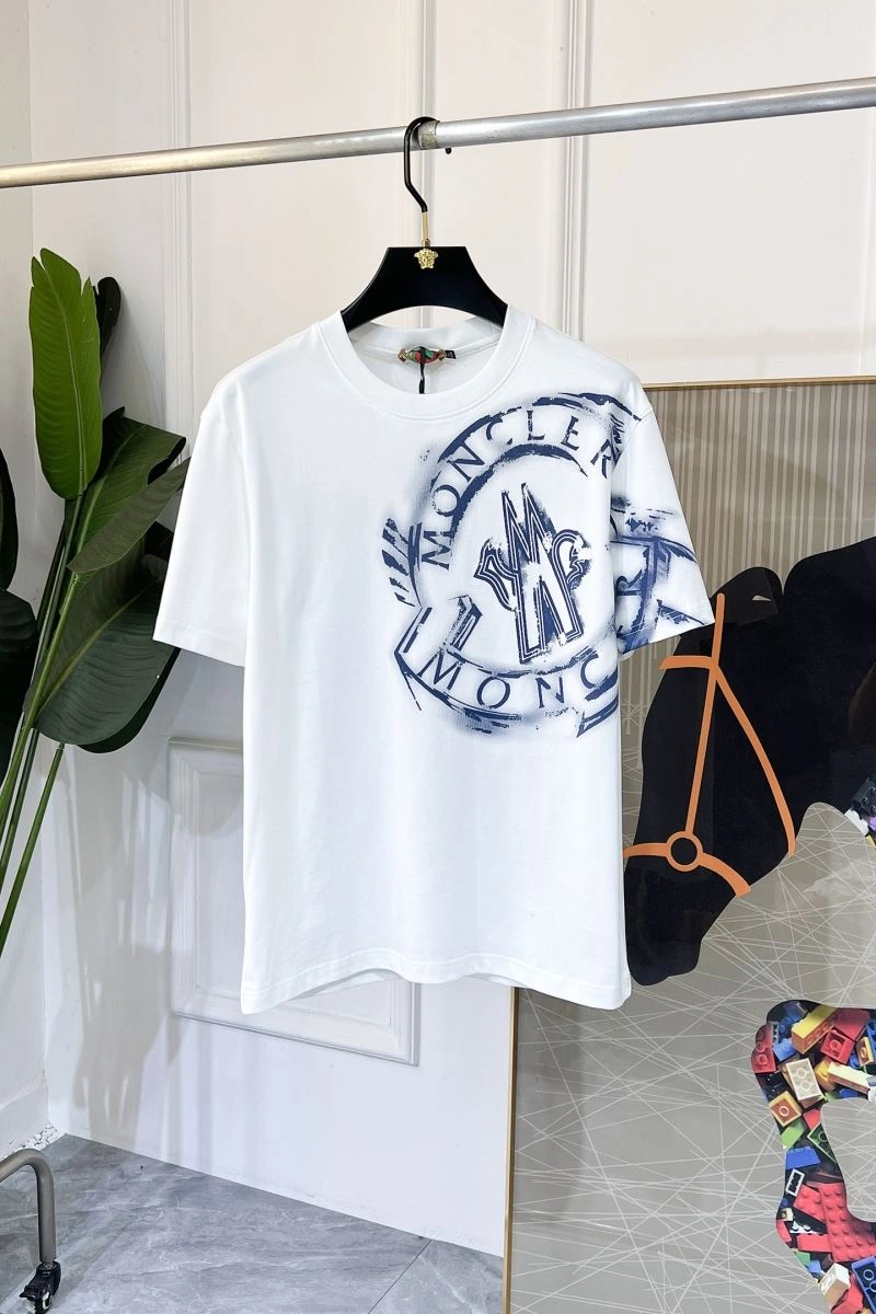 Moncler T-Shirts RelaxedFit 140863