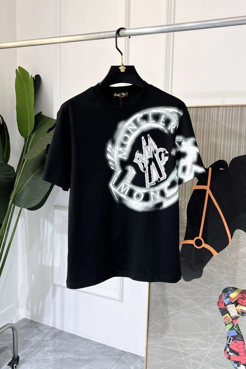 Moncler T-Shirts RelaxedFit 140863