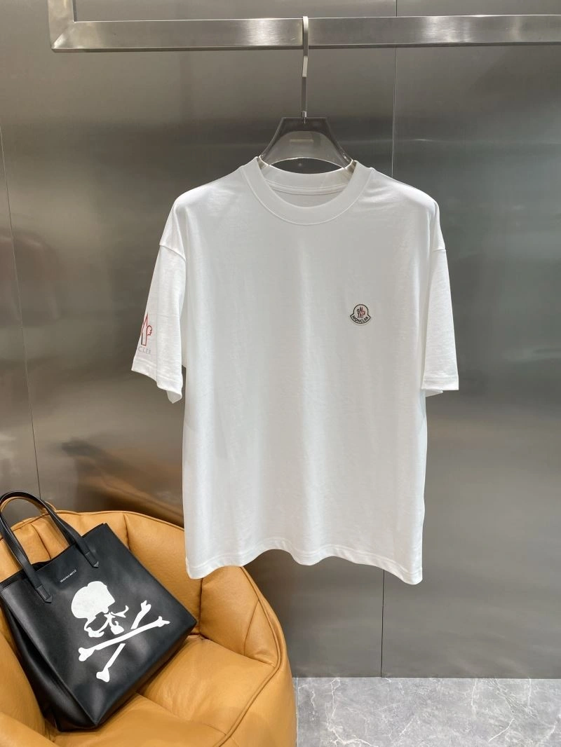 Moncler T-Shirts Premium 140855