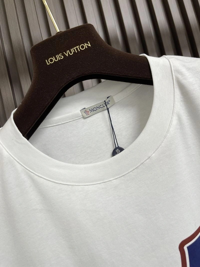 Moncler T-Shirts BestValue 140892