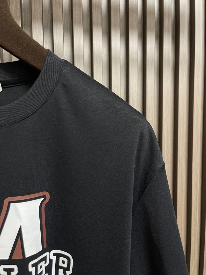 Moncler T-Shirts Elegant 140856