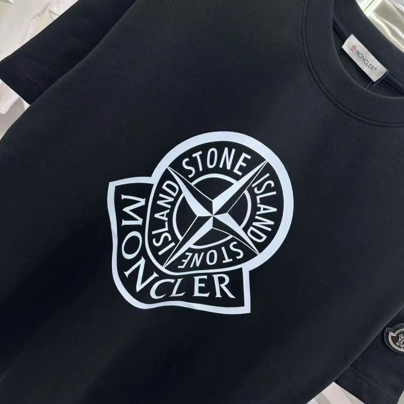 Moncler T-Shirts TimelessDesign 140829