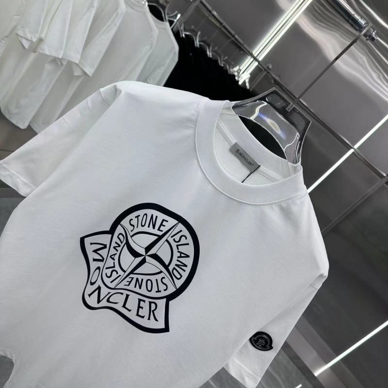 Snug Moncler T-Shirts 140845