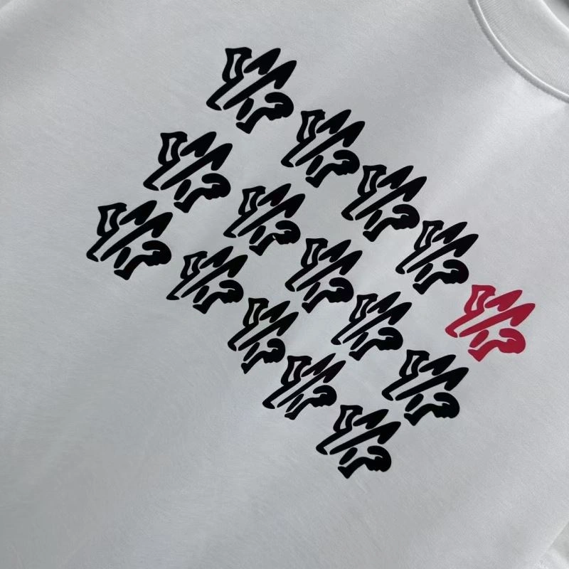 Moncler T-Shirts Neat 140840