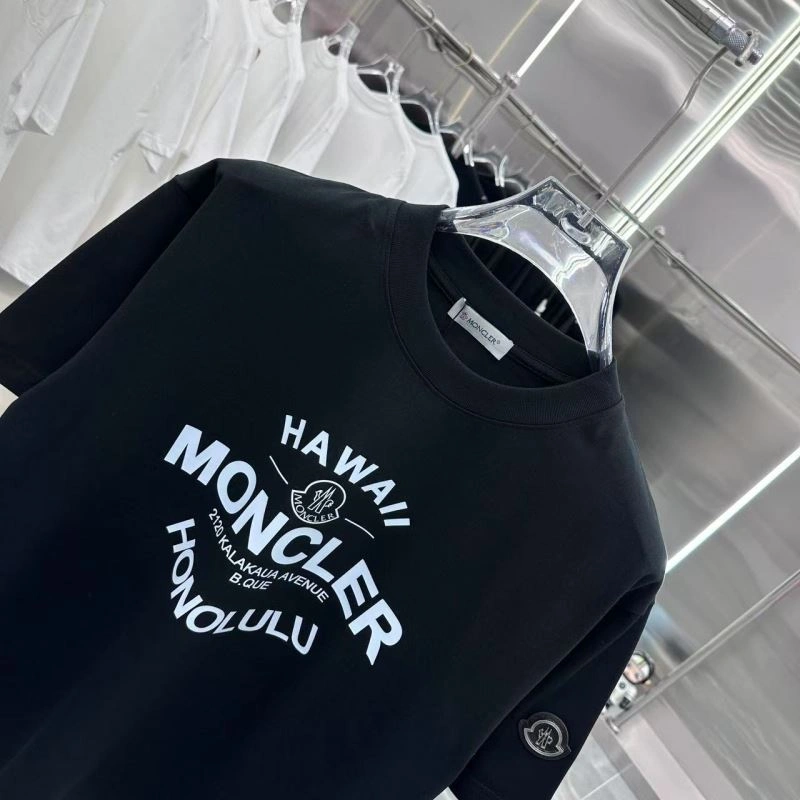 Moncler T-Shirts UrbanStyle 140839