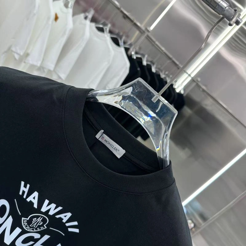 Moncler T-Shirts UrbanStyle 140839