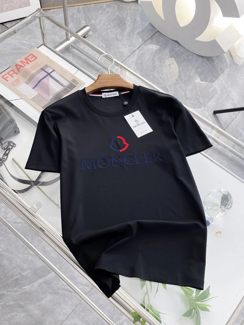 Moncler T-Shirts Bold 140831