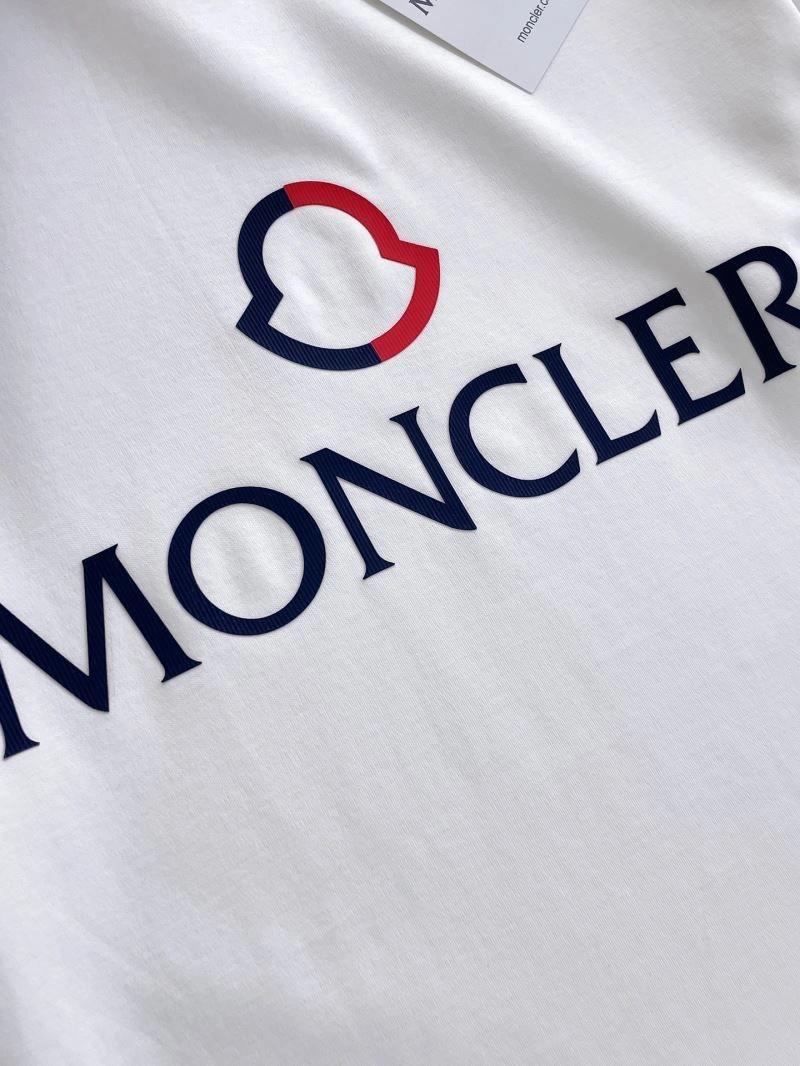Moncler T-Shirts Bold 140831